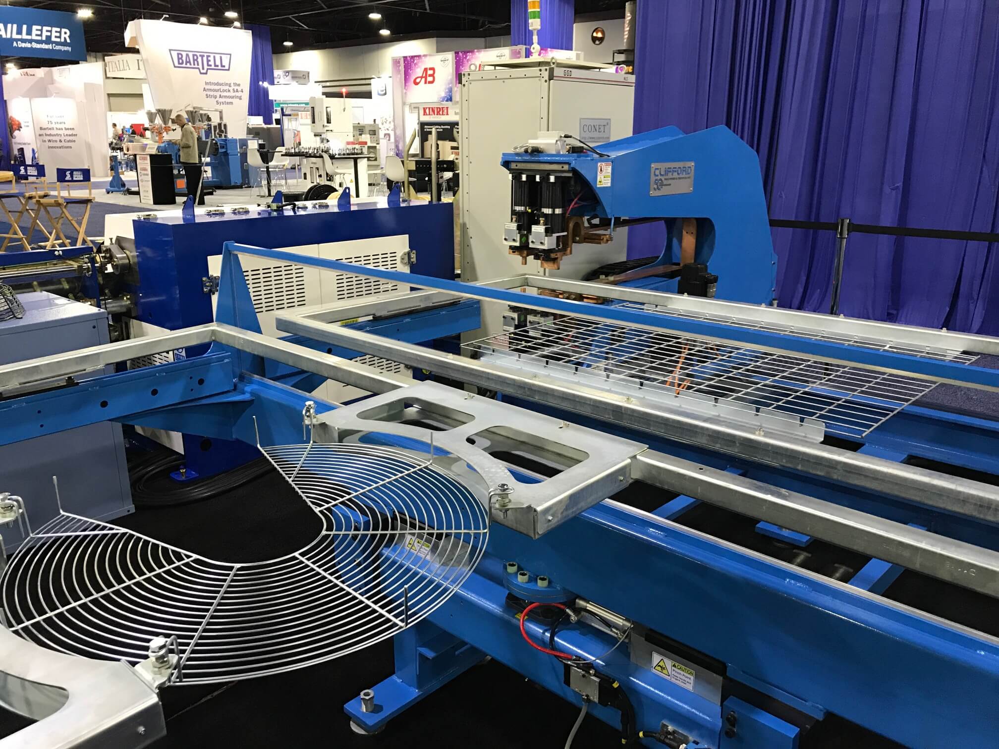 Interwire 2019 Clifford Show Stand Interwire 2019 Clifford Show Stand